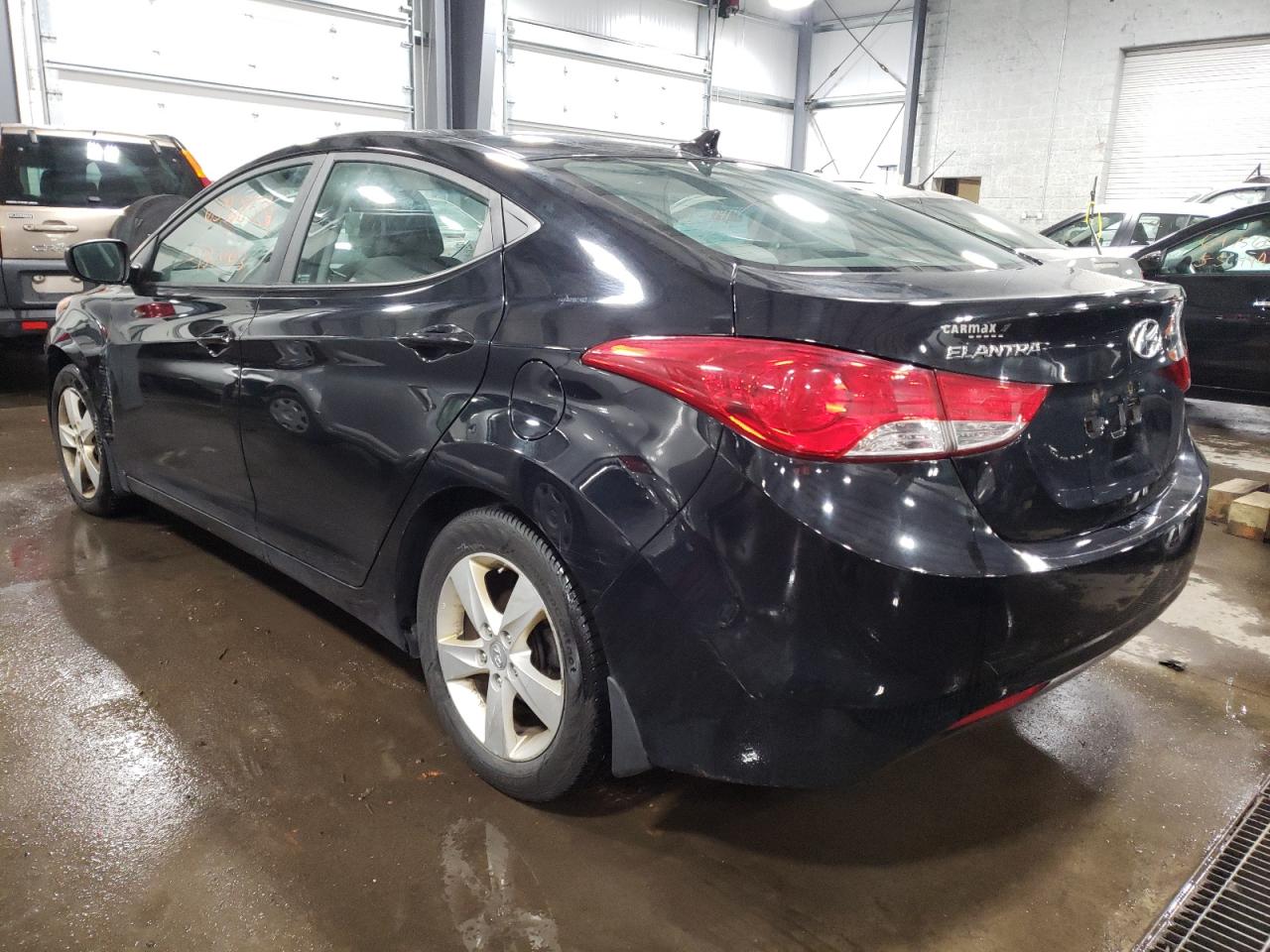 Photo 3 from auction – 2012 HYUNDAI ELANTRA GL with VIN 5NPDH4AE2CH146841