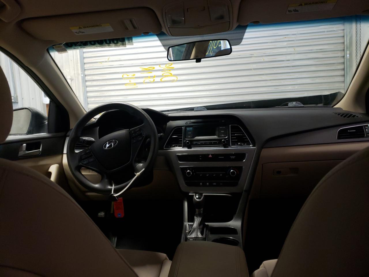 Photo 10 from auction – 2015 HYUNDAI SONATA SE with VIN 5NPE24AF8FH122224