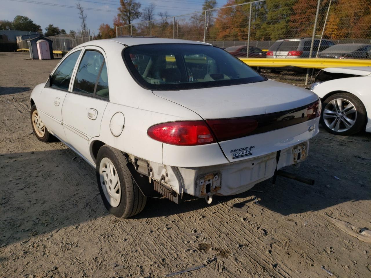 Photo 3 from auction – 2002 FORD ESCORT with VIN 3FAFP13P62R105378