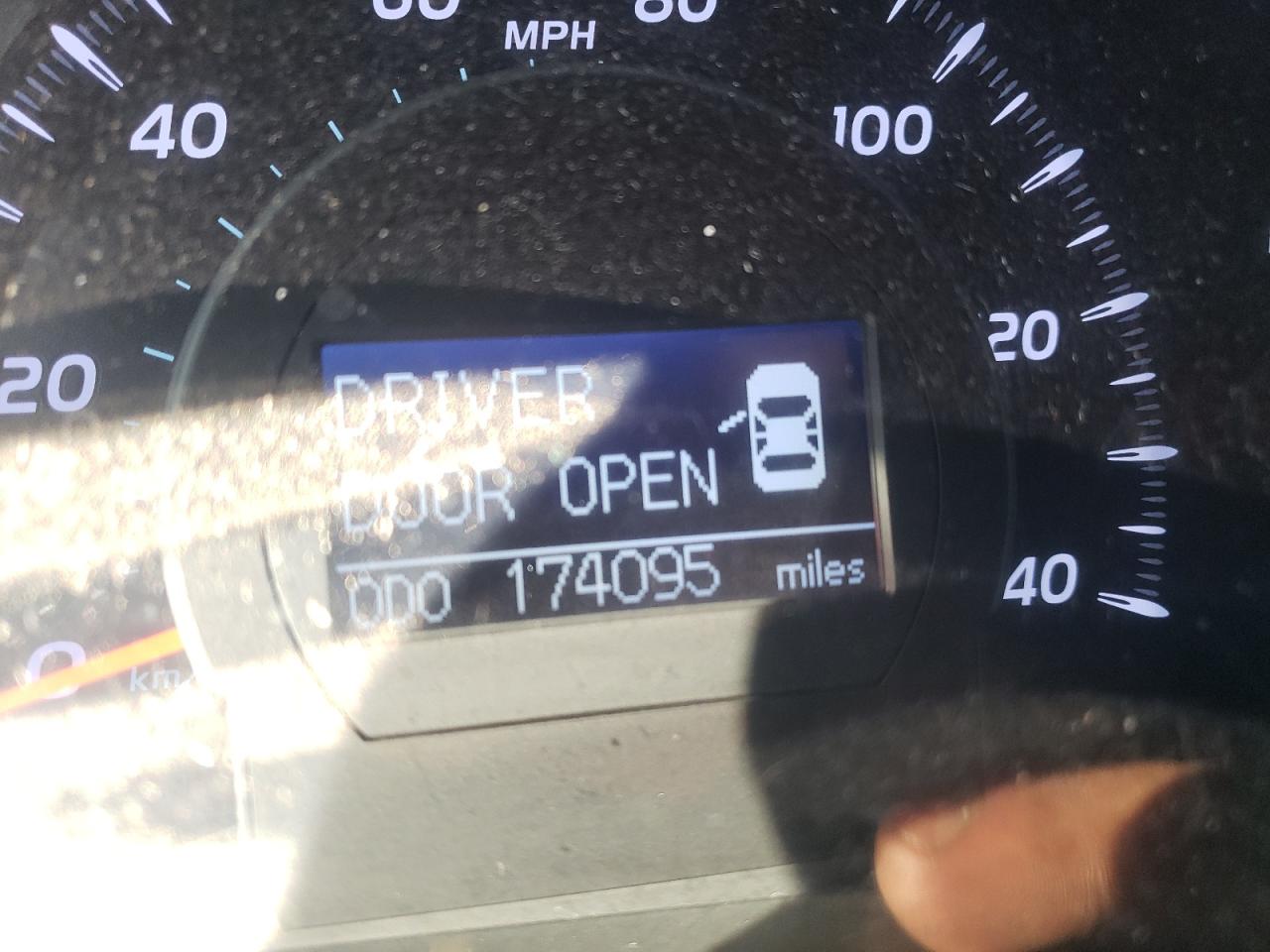 Photo 8 from auction – 2010 TOYOTA CAMRY BASE with VIN 4T4BF3EK0AR077174