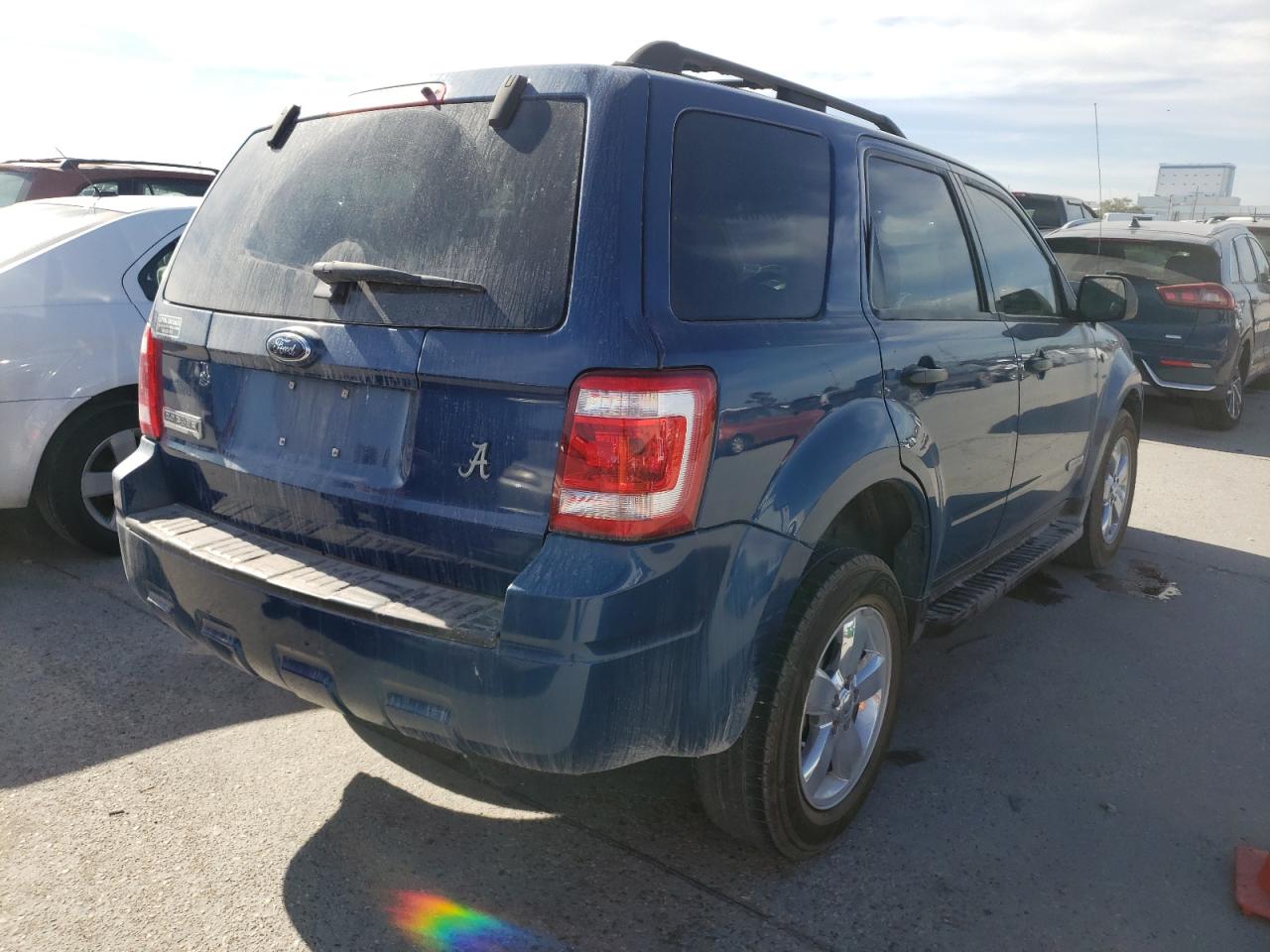 Photo 4 from auction – 2008 FORD ESCAPE XLT with VIN 1FMCU031X8KB50540