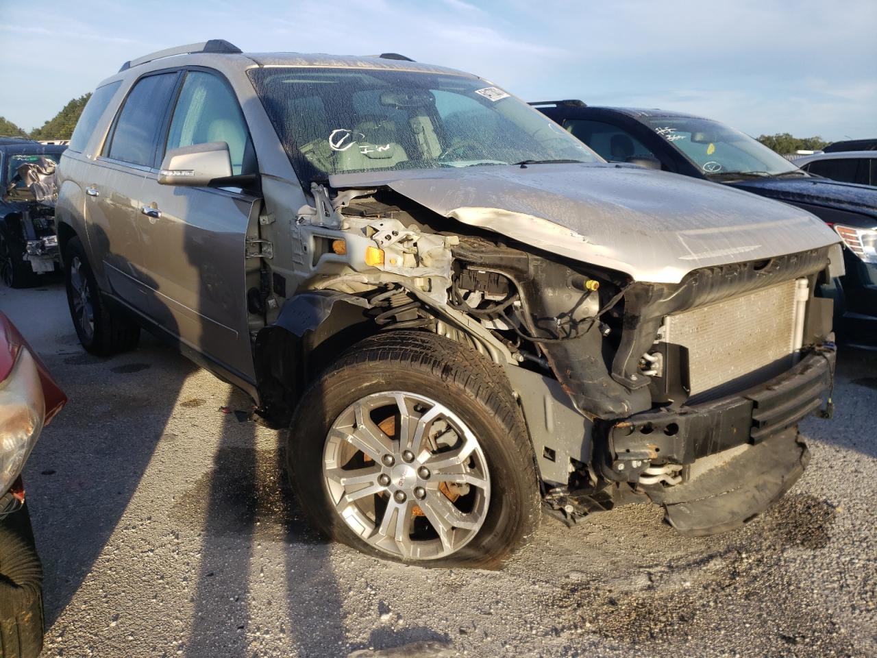GMC ACADIA SLT 2015 z numerem VIN 1GKKRRKD8FJ191306 - Zdjęcie z aukcji