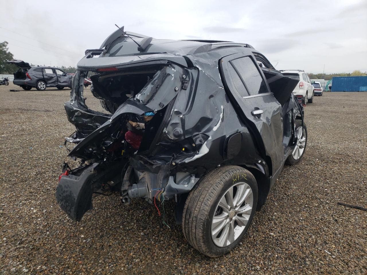 Photo 4 from auction – 2020 CHEVROLET TRAX PREMI with VIN 3GNCJRSB8LL219087