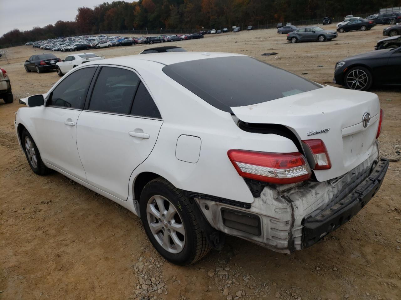 Photo 3 from auction – 2011 TOYOTA CAMRY BASE with VIN 4T1BF3EK6BU628607