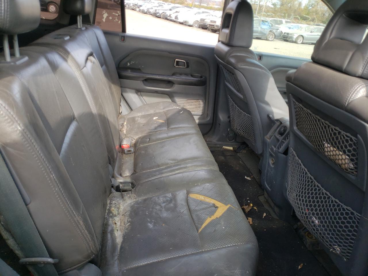 Photo 6 from auction – 2003 HONDA PILOT EXL with VIN 2HKYF18543H513217