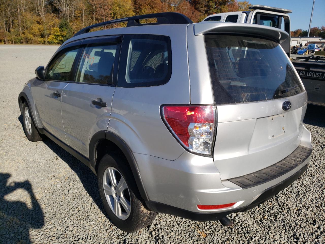 Photo 3 from auction – 2010 SUBARU FORESTER X with VIN JF2SH6BC9AH910018