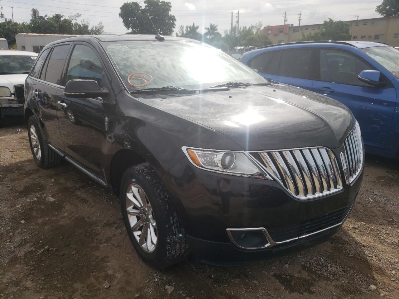 LINCOLN MKX 2015 with VIN 2LMDJ6JK6FBL20559 - Photo from auction