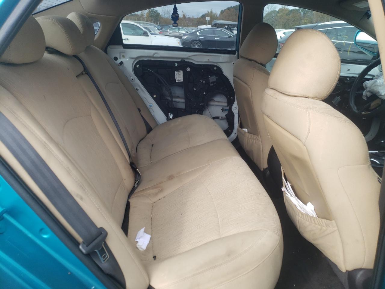 Photo 6 from auction – 2012 HYUNDAI SONATA GLS with VIN 5NPEB4AC1CH415030