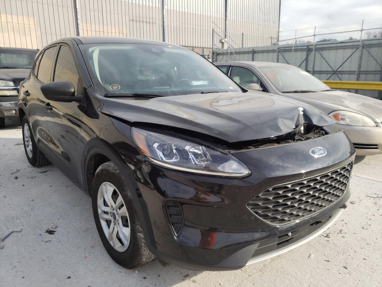 FORD ESCAPE S 2020 with VIN 1FMCU0F60LUB48252 - Photo from auction