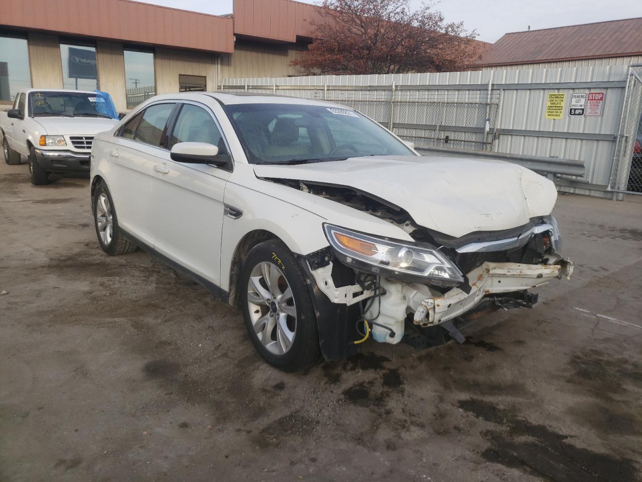 FORD TAURUS SEL 2012 with VIN 1FAHP2EW3CG128984 - Photo from auction