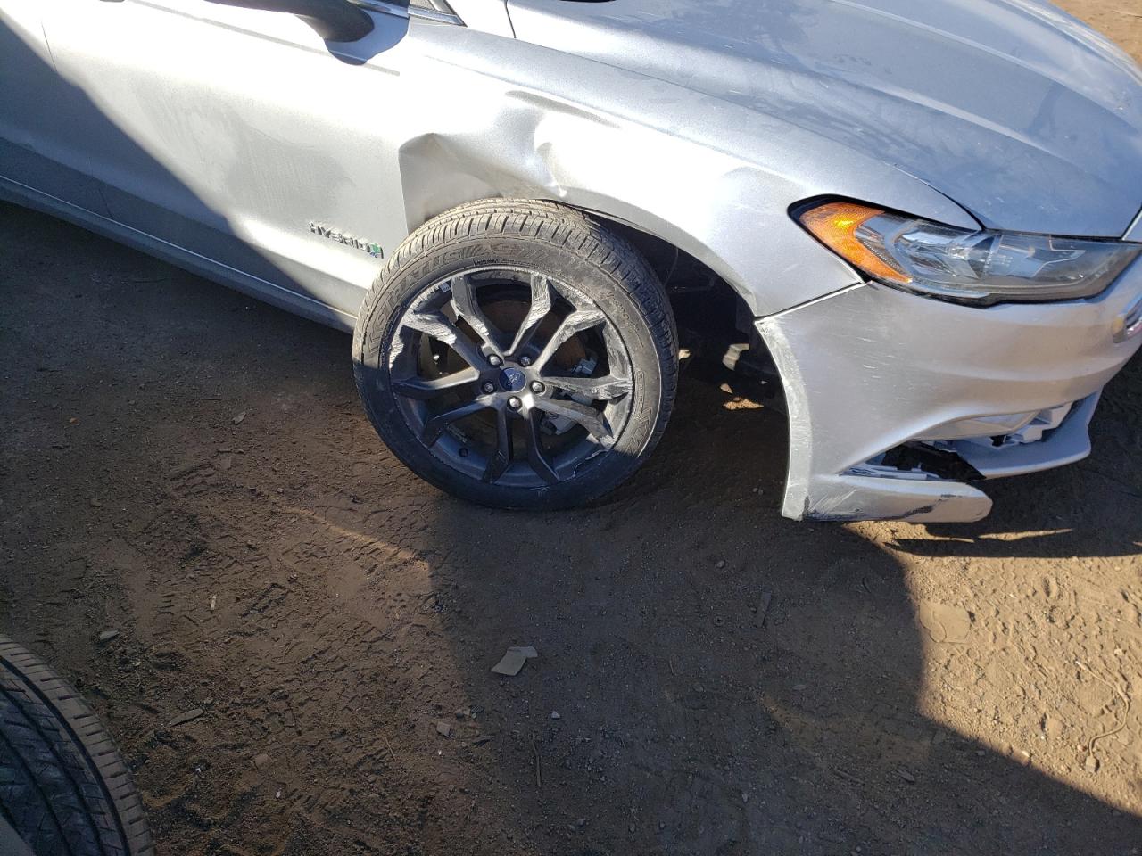 Photo 9 from auction – 2018 FORD FUSION SE with VIN 3FA6P0LU9JR168764