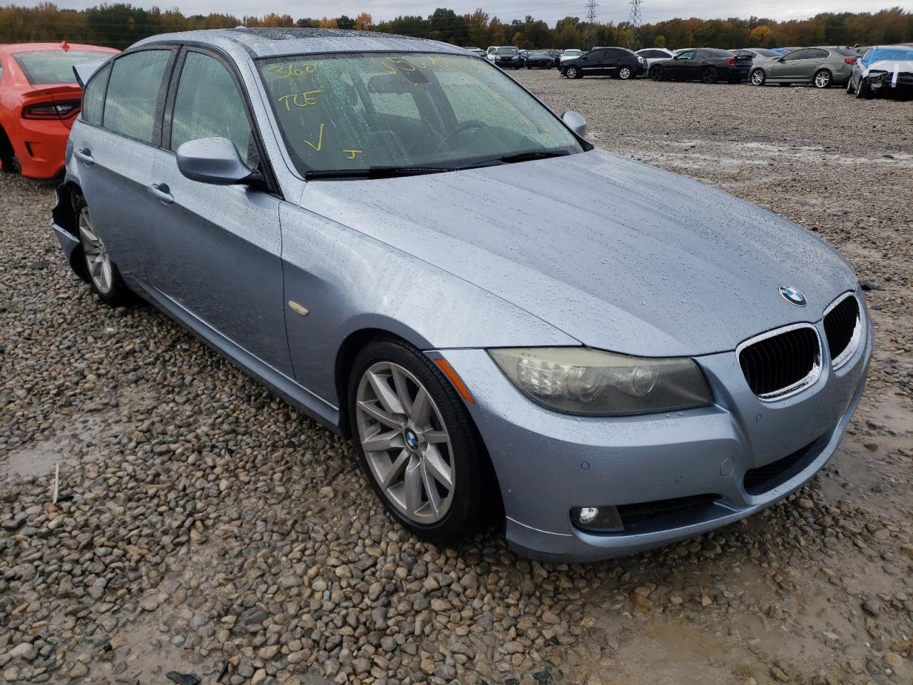BMW 328 I 2010 with VIN WBAPH7G57ANM50764 - Photo from auction