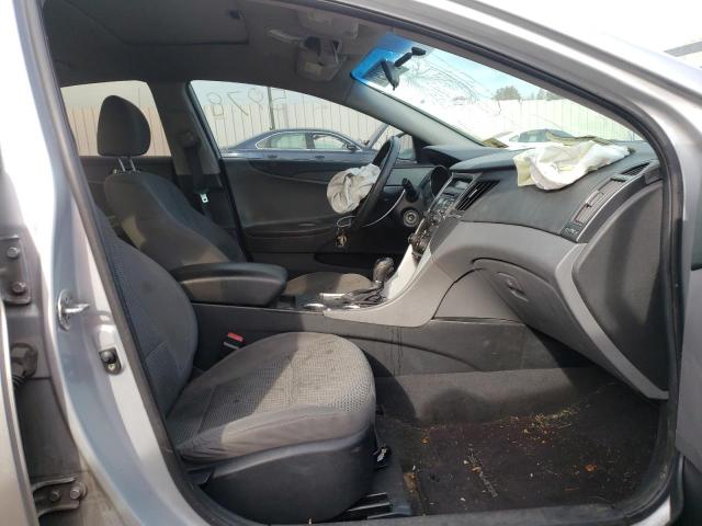 Photo 5 from auction – 2011 HYUNDAI SONATA GLS with VIN 5NPEB4AC4BH058828