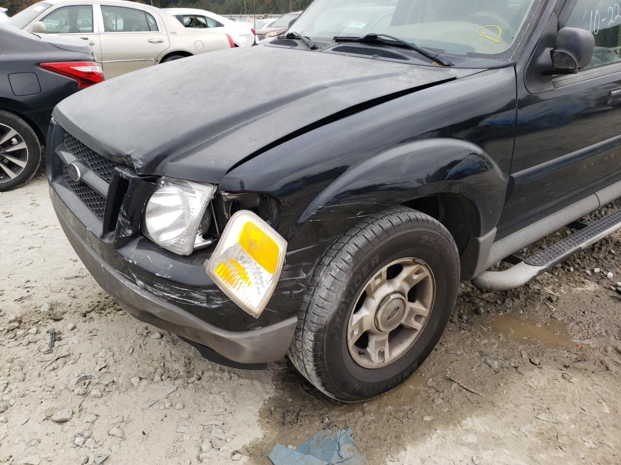 Photo 10 from auction – 2003 FORD EXPLORER S with VIN 1FMZU67E43UA40185