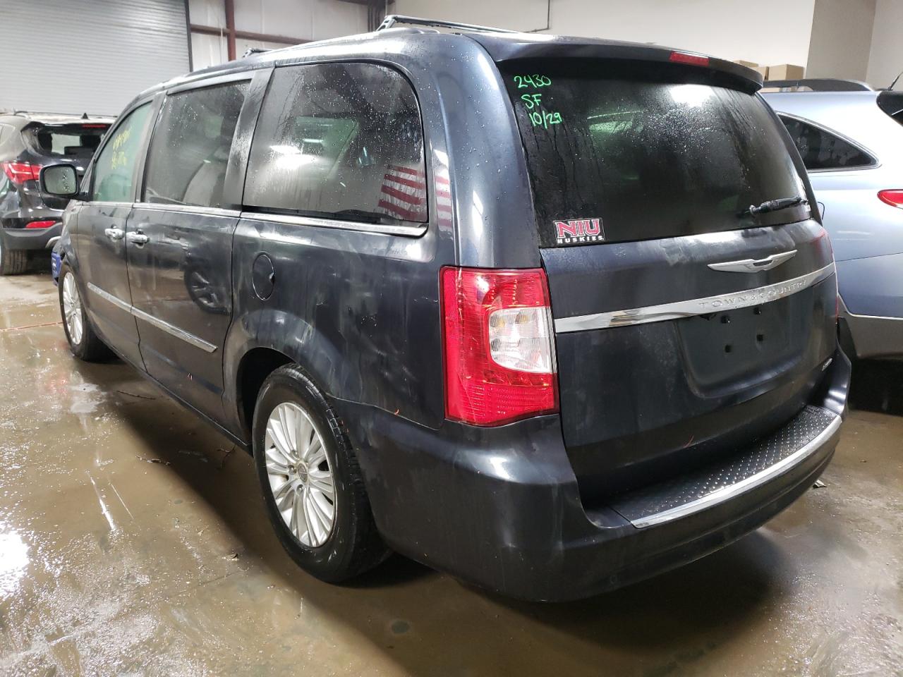 Photo 3 from auction – 2013 CHRYSLER TOWN & COU with VIN 2C4RC1GG8DR595358