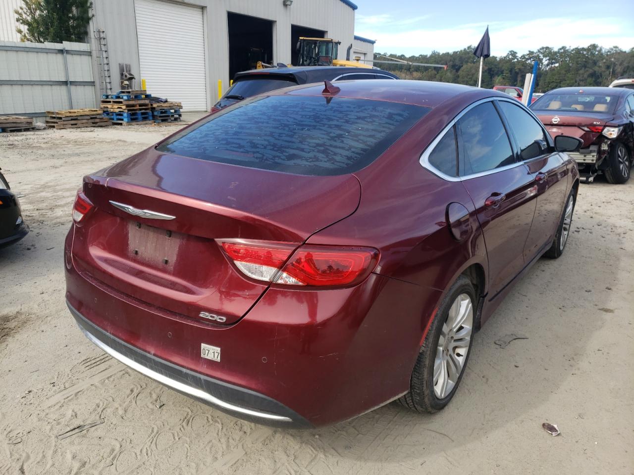 Photo 4 from auction – 2015 CHRYSLER 200 LIMITE with VIN 1C3CCCAB4FN738731