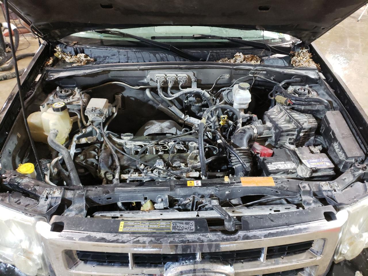 Photo 7 from auction – 2008 FORD ESCAPE XLT with VIN 1FMCU93Z18KA55133