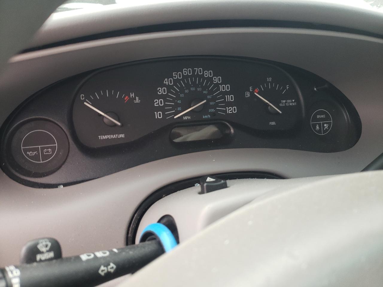 Photo 8 from auction – 2003 BUICK CENTURY CU with VIN 2G4WS52J331269024