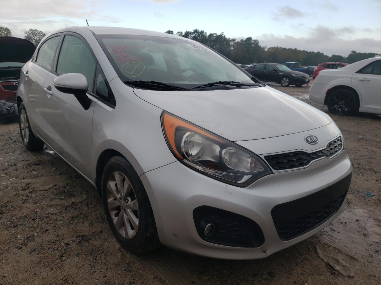 KIA RIO EX 2013 with VIN KNADN5A32D6113537 - Photo from auction