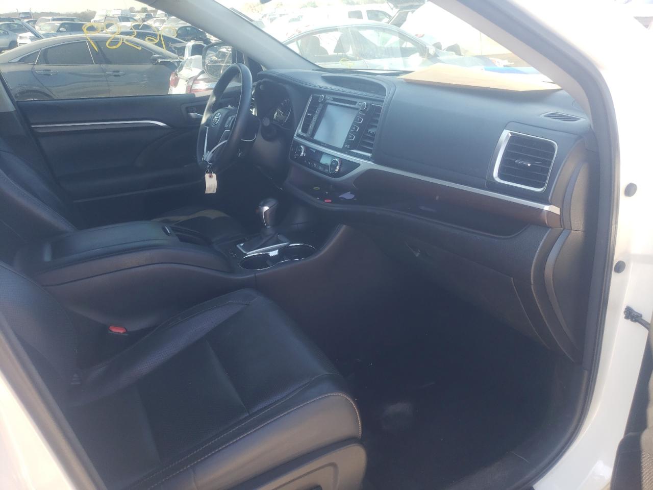 Photo 5 from auction – 2015 TOYOTA HIGHLANDER with VIN 5TDYKRFH0FS118635