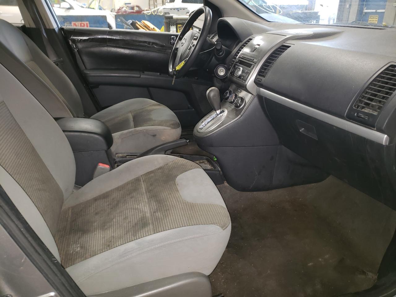 Photo 5 from auction – 2010 NISSAN SENTRA 2.0 with VIN 3N1AB6AP5AL717658