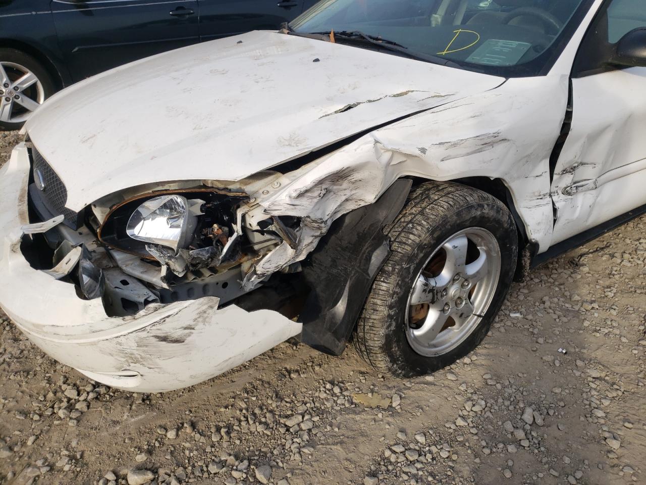 Photo 9 from auction – 2005 FORD TAURUS SE with VIN 1FAFP53U65A197555