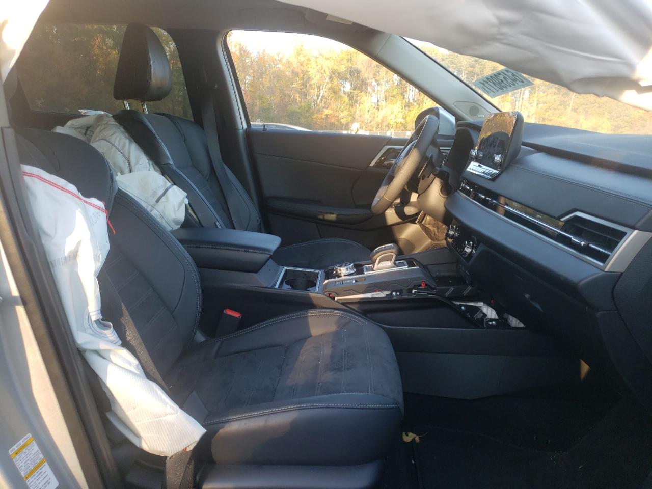 Photo 5 from auction – 2022 MITSUBISHI OUTLANDER with VIN JA4J4UA87NZ011384
