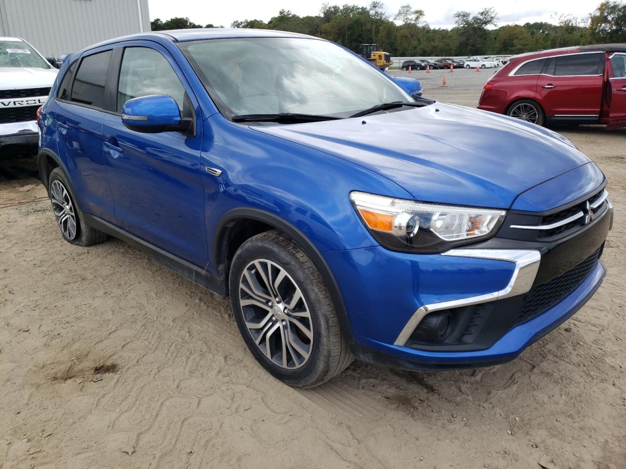 MITSUBISHI OUTLANDER 2019 with VIN JA4AP3AU8KU026466 - Photo from auction