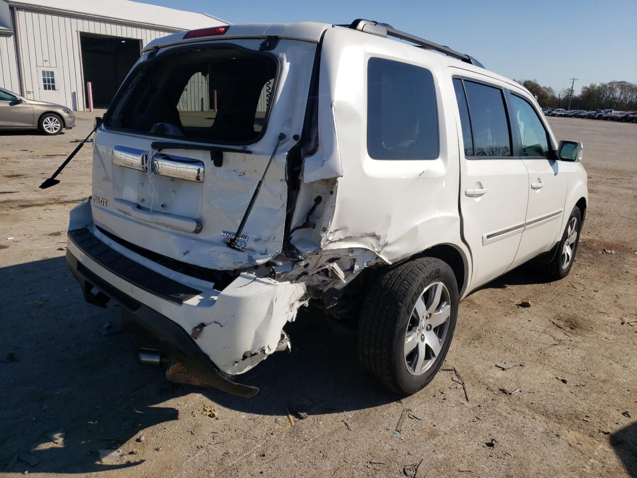 Photo 4 from auction – 2013 HONDA PILOT TOUR with VIN 5FNYF4H95DB084822