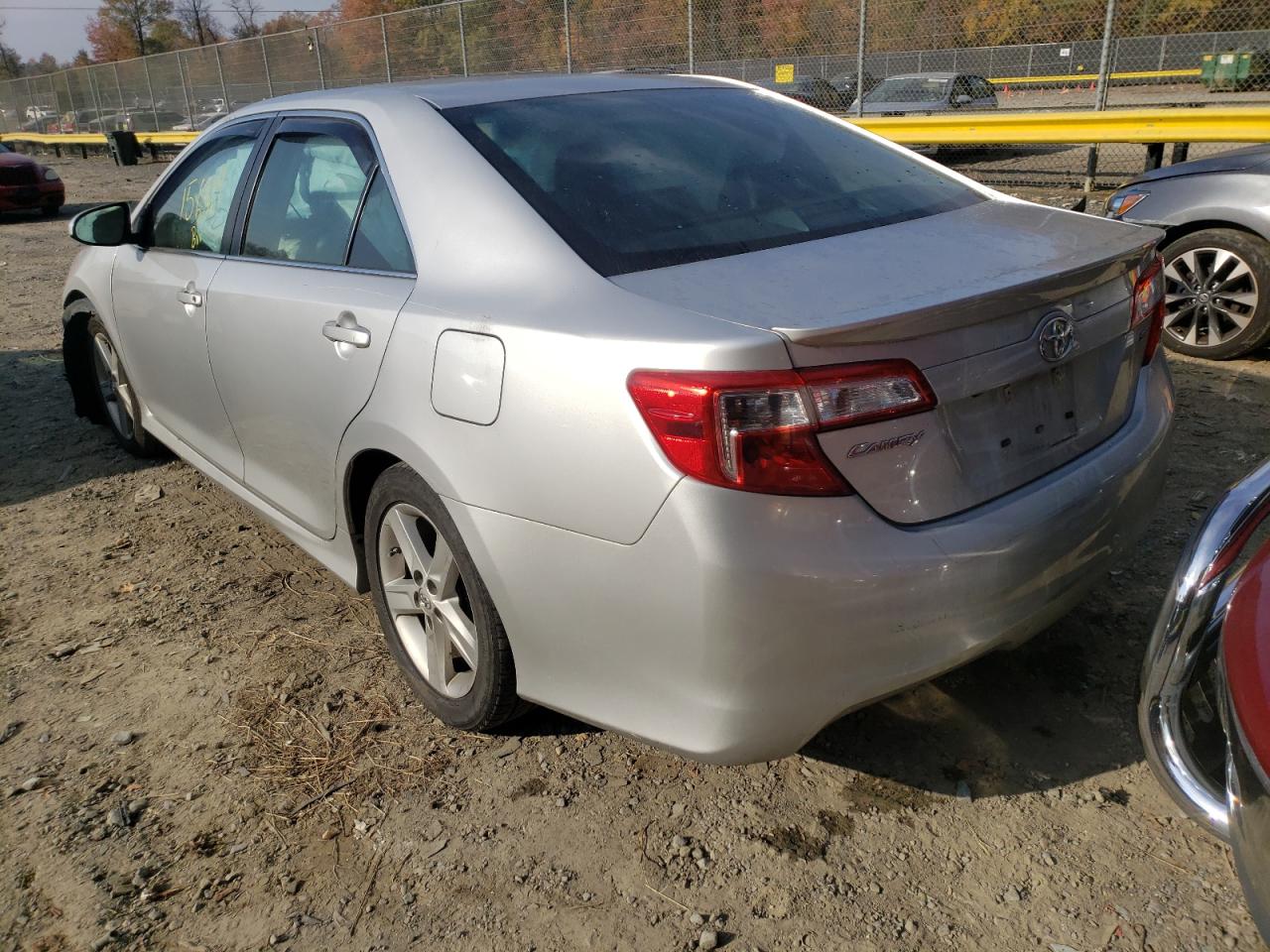 Photo 3 from auction – 2014 TOYOTA CAMRY L with VIN 4T1BF1FK4EU808501