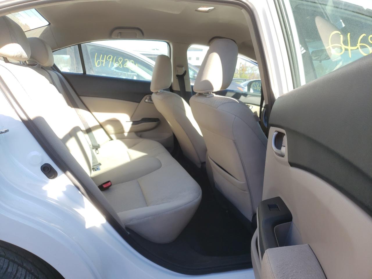 Photo 6 from auction – 2015 HONDA CIVIC LX with VIN 19XFB2F5XFE221947