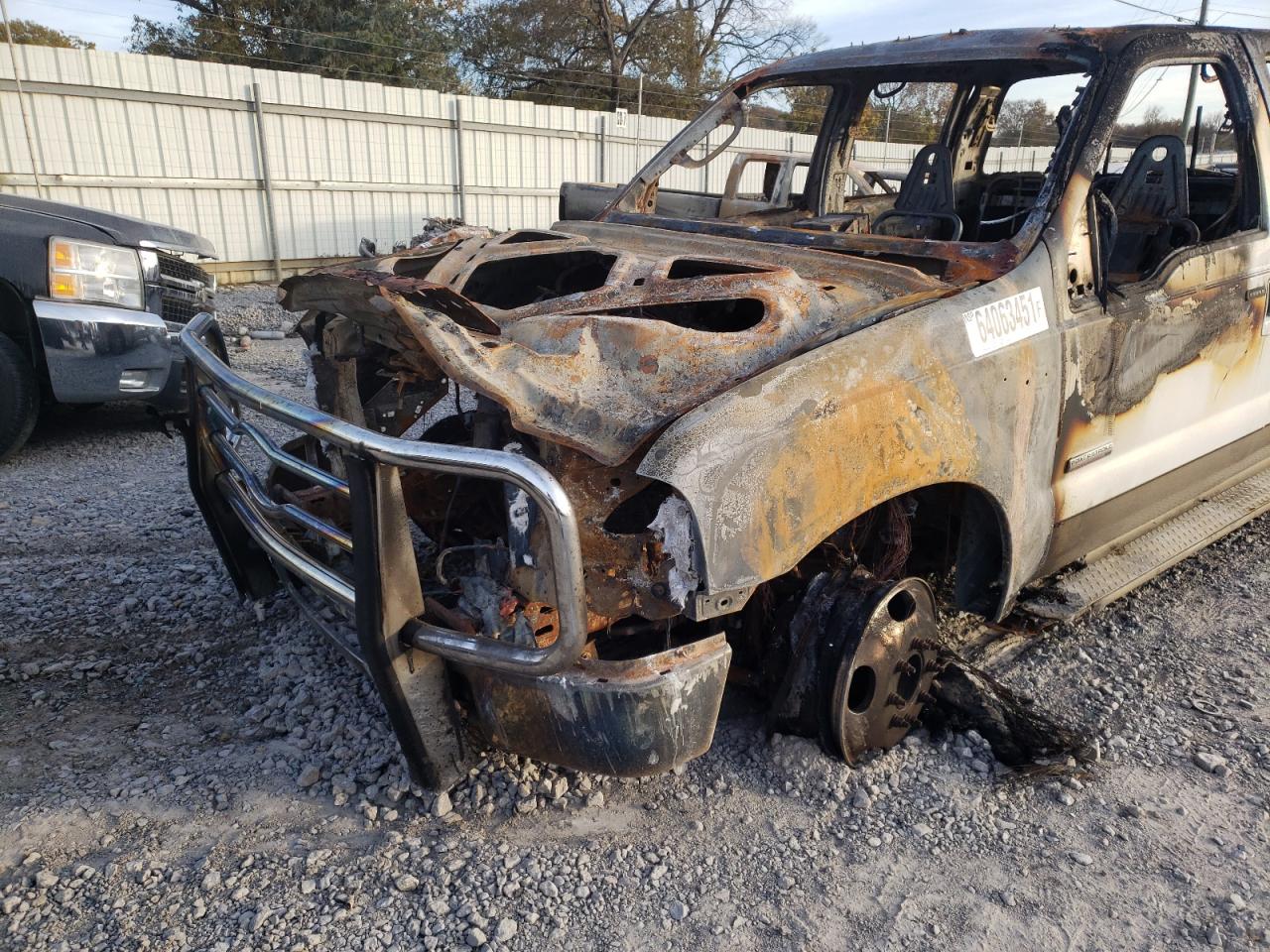 Photo 9 from auction – 2005 FORD F350 SUPER with VIN 1FTWW33P65EB78475
