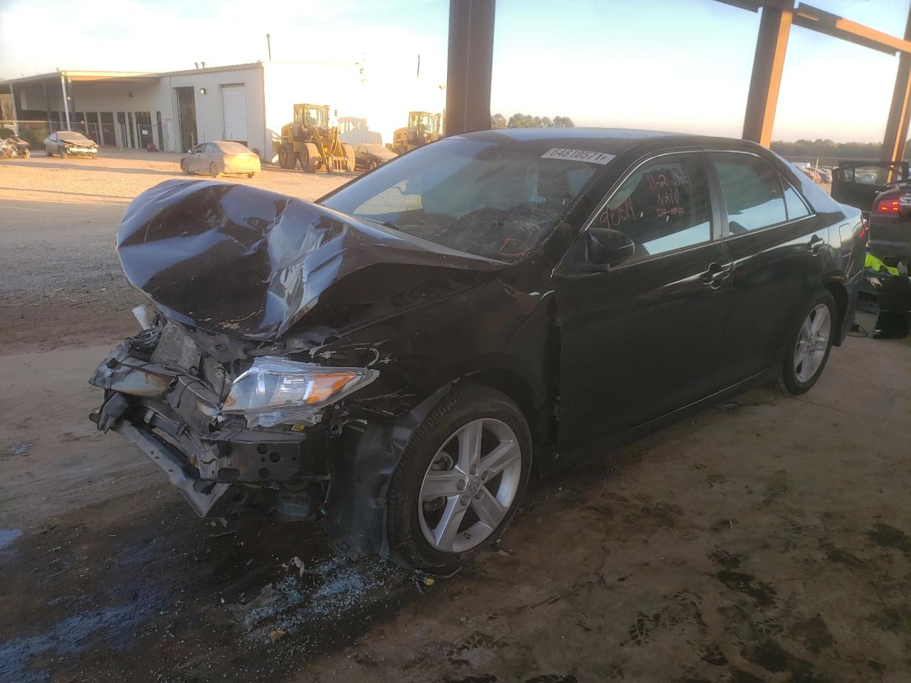 Photo 2 from auction – 2014 TOYOTA CAMRY L with VIN 4T1BF1FK6EU813585