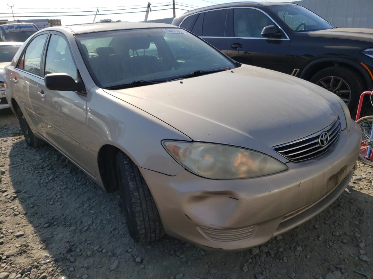 TOYOTA CAMRY LE 2005 with VIN 4T1BE30K15U385576 - Photo from auction