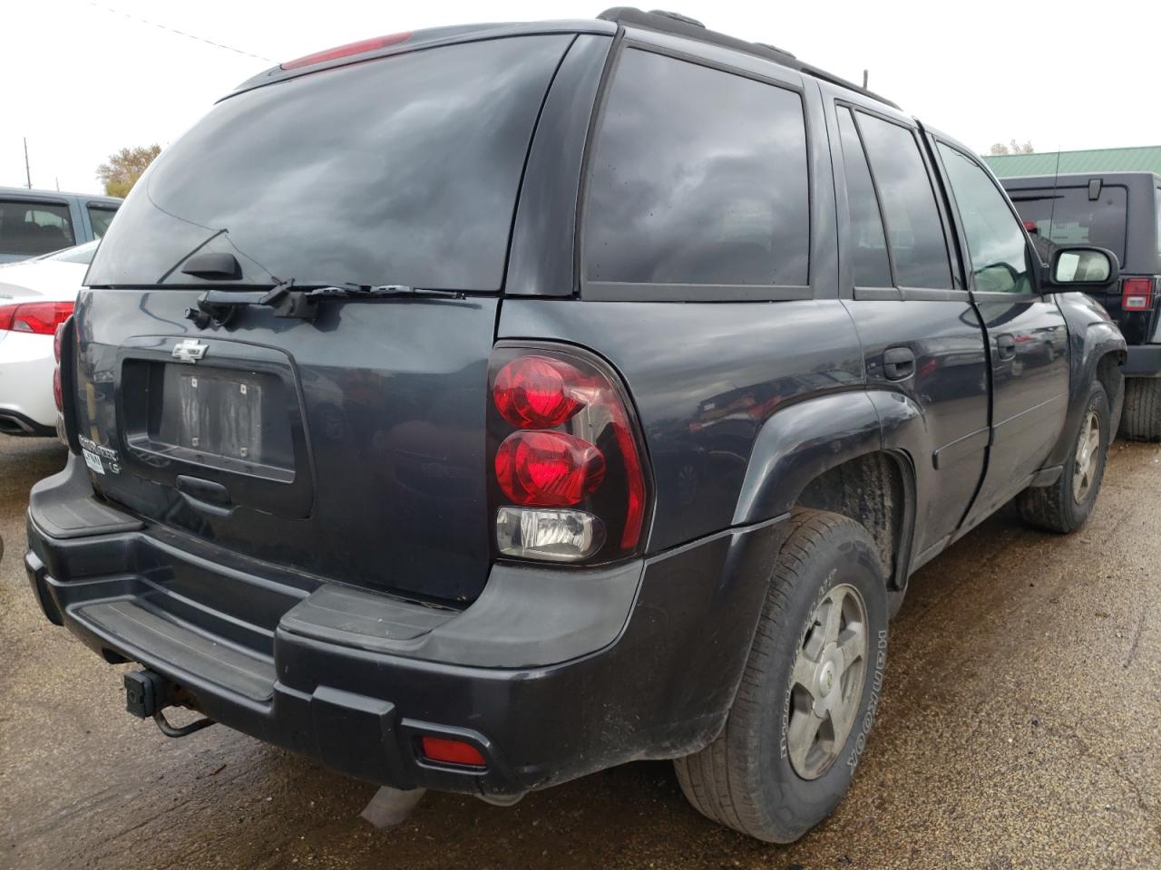 Photo 4 from auction – 2006 CHEVROLET TRAILBLAZE with VIN 1GNDT13S062160895