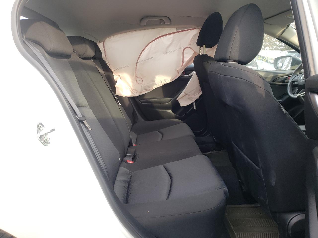 Photo 6 from auction – 2014 MAZDA 3 SPORT with VIN JM1BM1K79E1130101