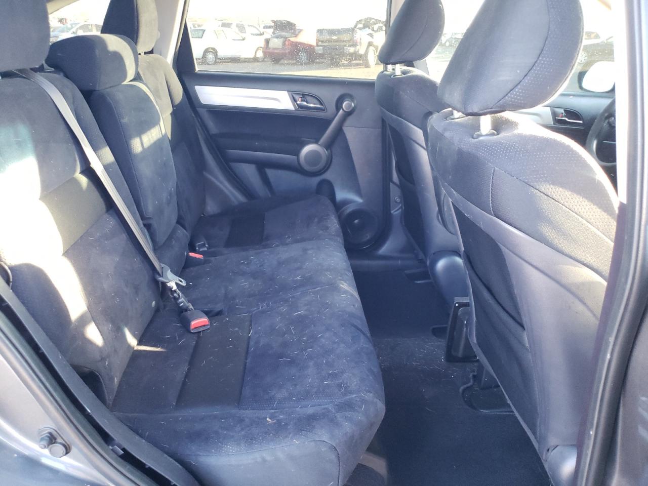 Photo 6 from auction – 2011 HONDA CR-V SE with VIN 5J6RE4H44BL077196