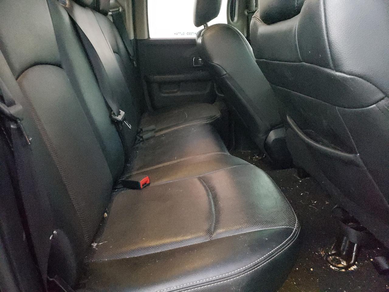 Photo 6 from auction – 2017 RAM 1500 LARAM with VIN 1C6RR6JG1HS505306