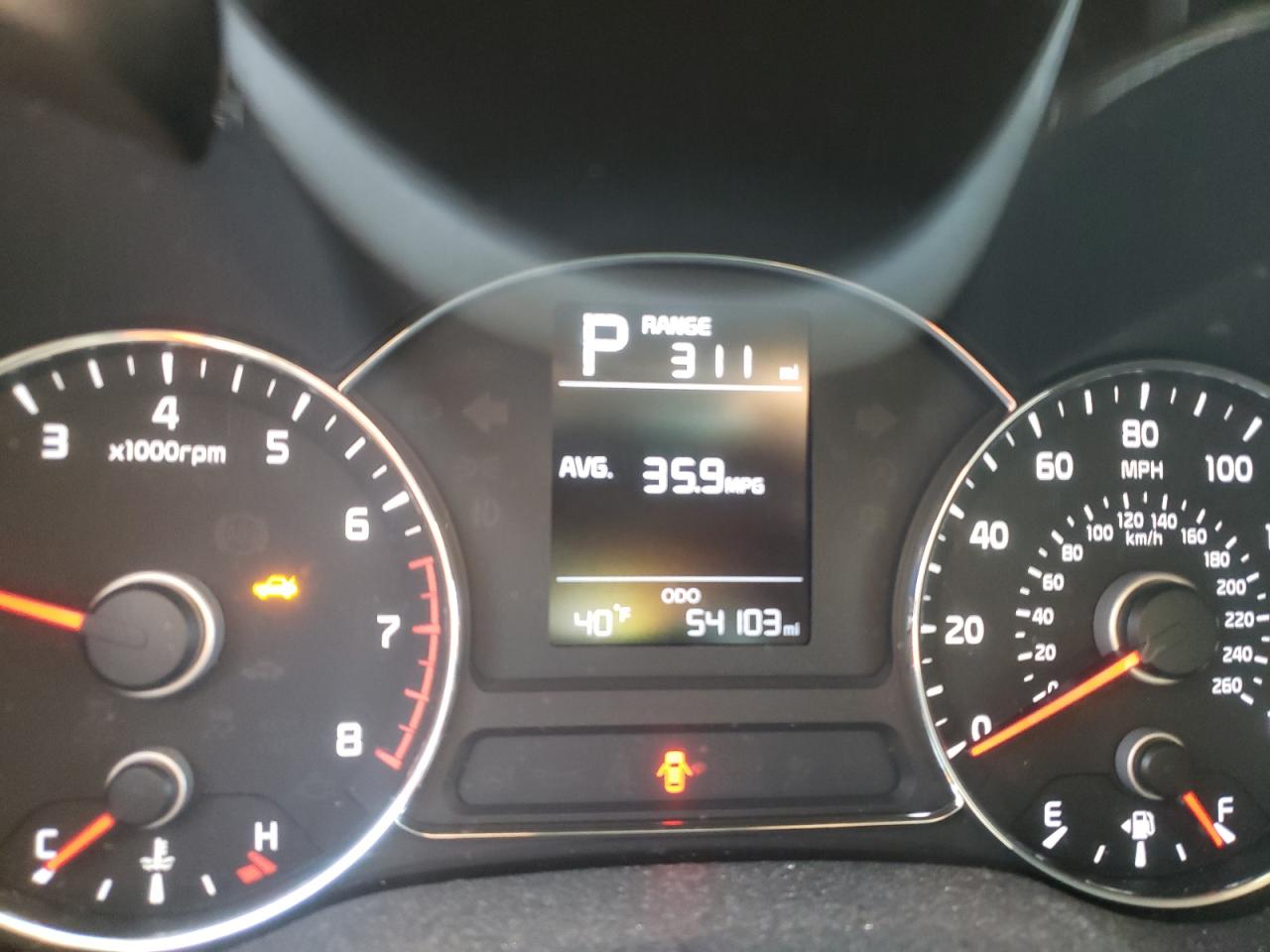 Photo 8 from auction – 2017 KIA FORTE LX with VIN 3KPFK4A72HE010667