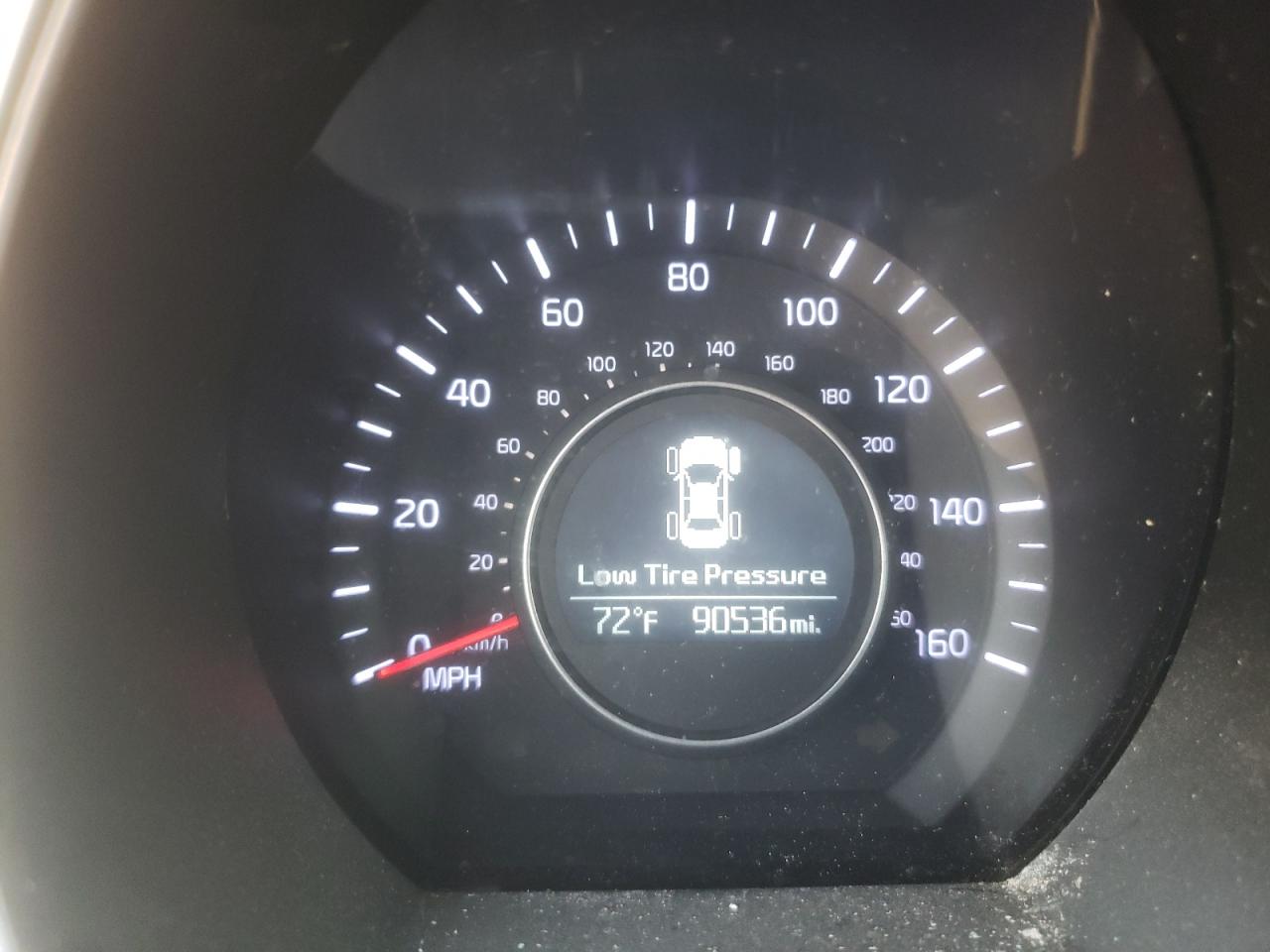 Photo 8 from auction – 2015 KIA OPTIMA LX with VIN KNAGM4A72F5566773