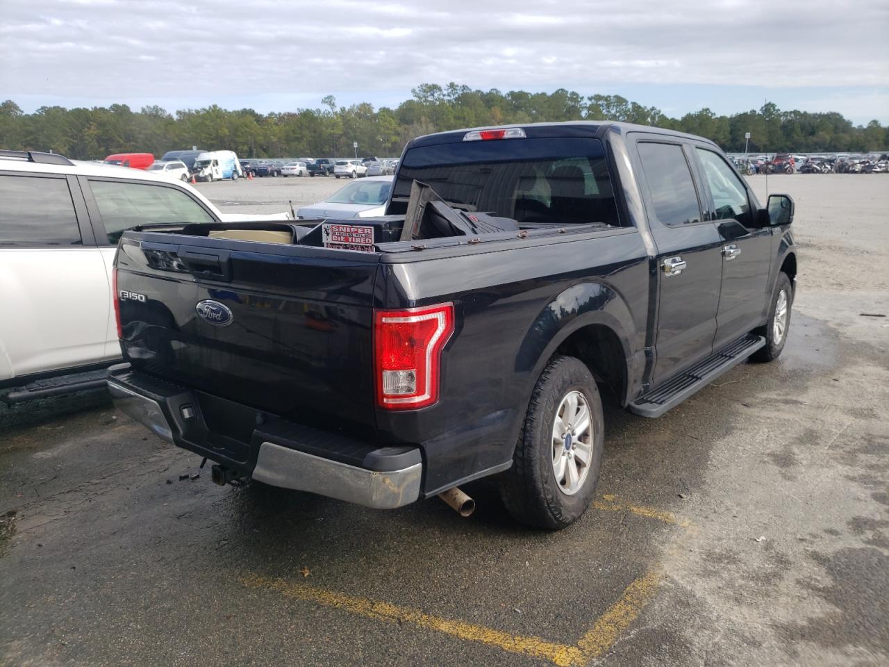 Photo 4 from auction – 2017 FORD F150 SUPER with VIN 1FTEW1C82HFA54369