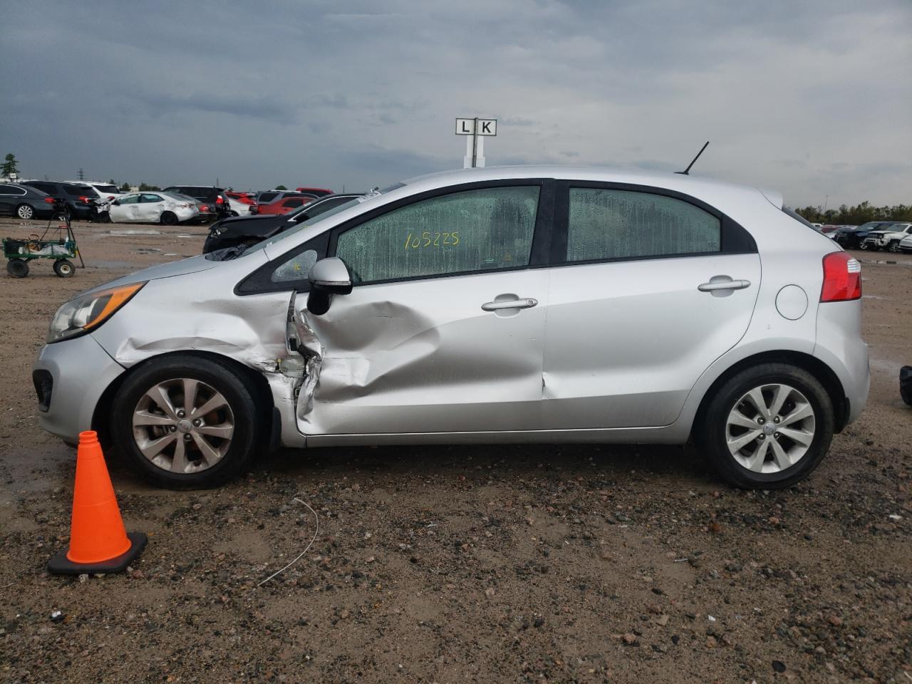 Photo 9 from auction – 2013 KIA RIO EX with VIN KNADN5A32D6113537