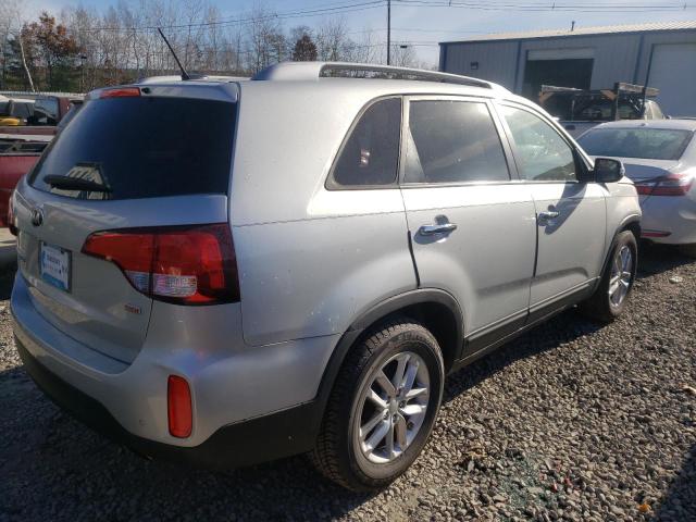 Photo 4 from auction – 2014 KIA SORENTO LX with VIN 5XYKT3A66EG527062