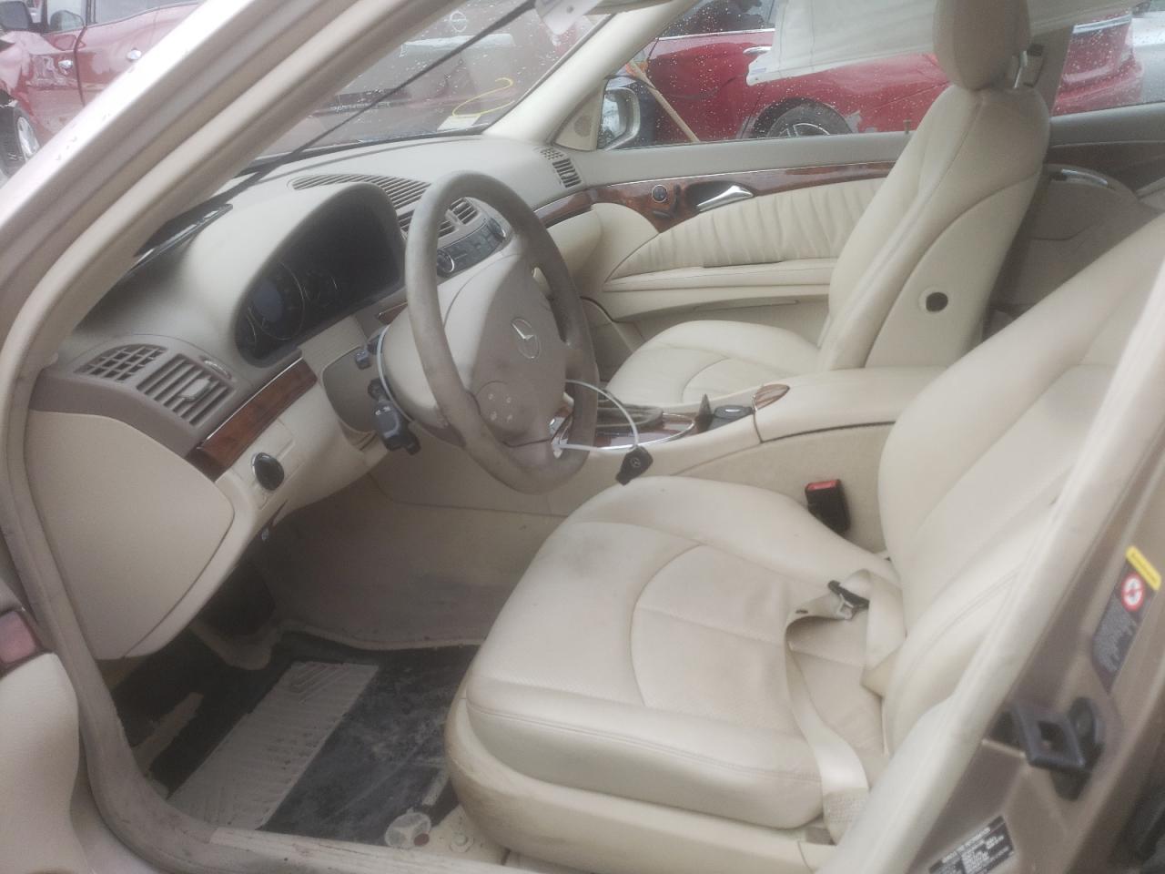 Photo 5 from auction – 2003 MERCEDES-BENZ E 320 with VIN WDBUF65J03A162812