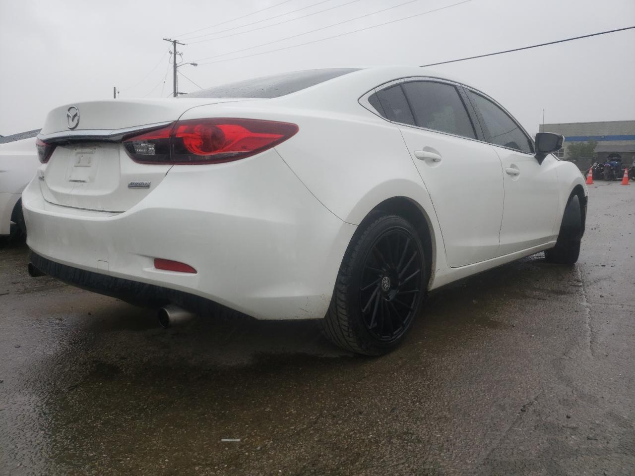 Photo 4 from auction – 2014 MAZDA 6 TOURING with VIN JM1GJ1V57E1111815