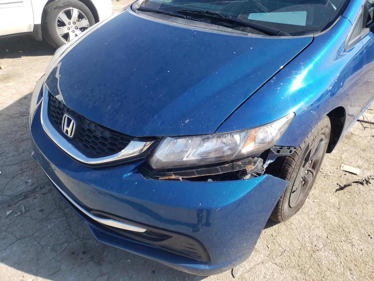 Photo 9 from auction – 2015 HONDA CIVIC LX with VIN 19XFB2F57FE205298
