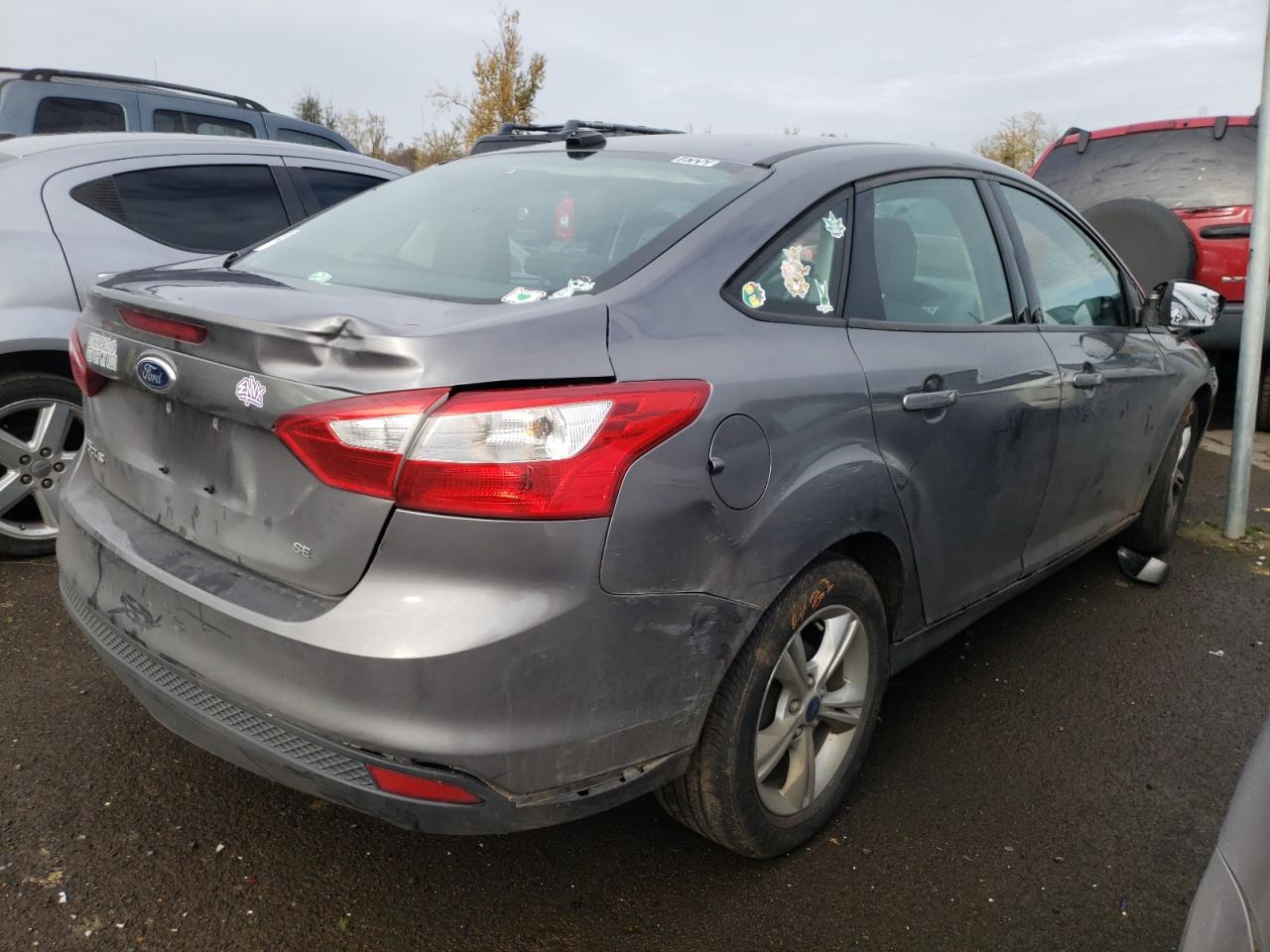 Photo 4 from auction – 2013 FORD FOCUS SE with VIN 1FADP3F24DL335134
