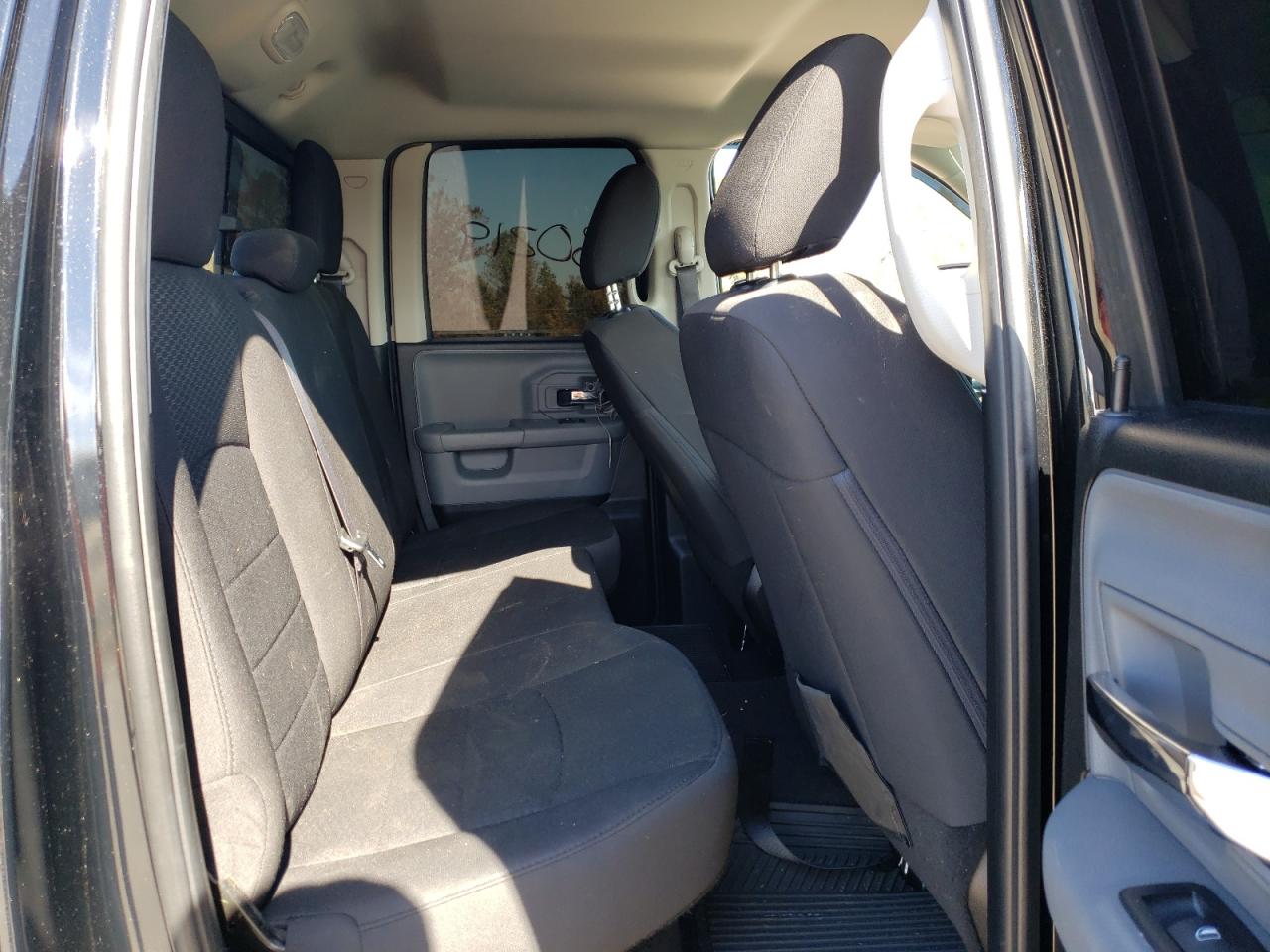 Photo 6 from auction – 2020 RAM 1500 CLASS with VIN 1C6RR7GG0LS141742