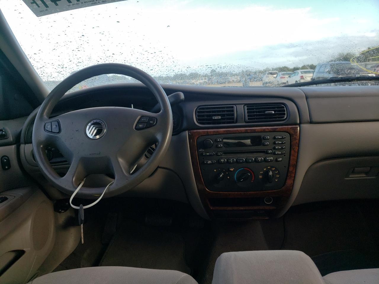 Photo 9 from auction – 2001 MERCURY SABLE GS with VIN 1MEHM50U21A613447