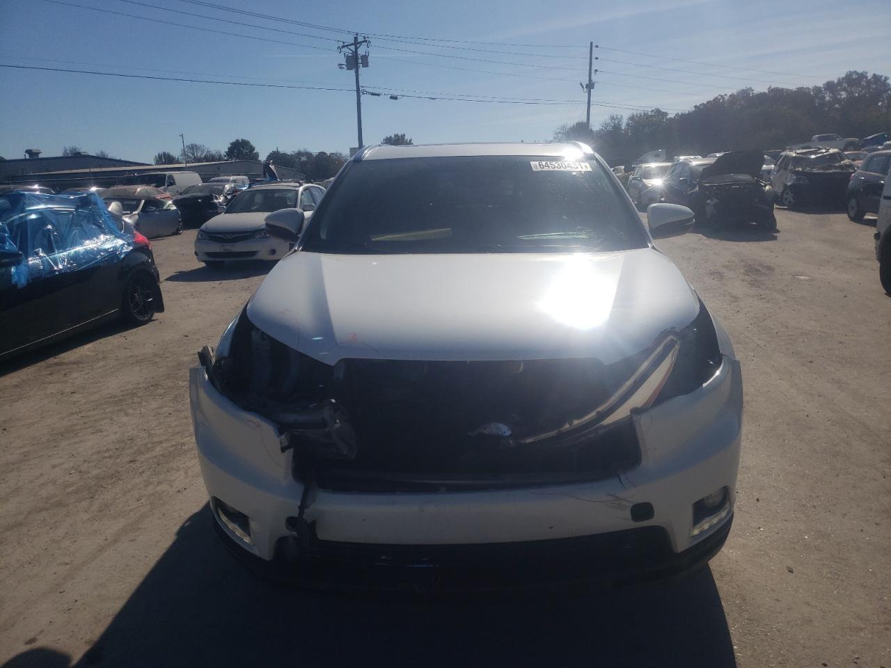 Photo 9 from auction – 2015 TOYOTA HIGHLANDER with VIN 5TDYKRFH0FS118635